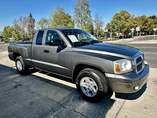 2007 Dodge Dakota SLT Club Cab