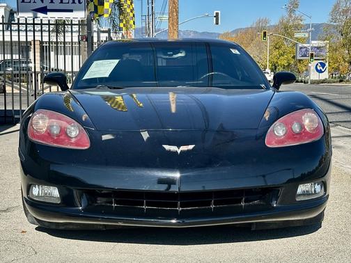 2005 Chevrolet Corvette Base