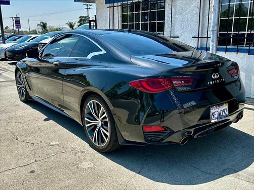 2017 INFINITI Q60 3.0T Premium
