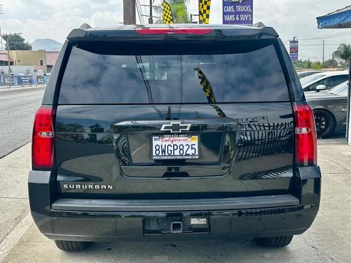 2016 Chevrolet Suburban LS