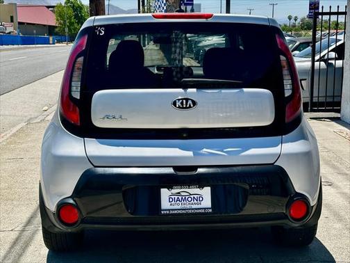 2016 Kia Soul +
