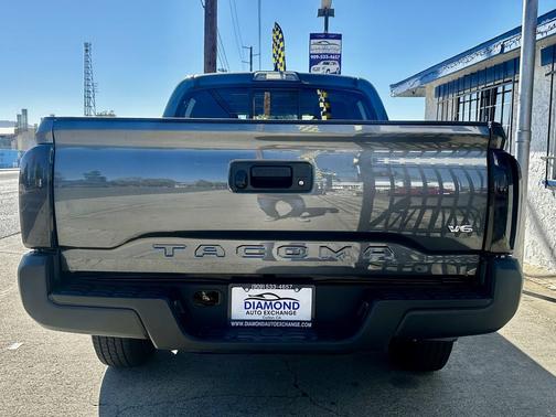 2017 Toyota Tacoma SR5