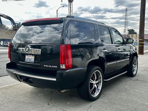 2008 Cadillac Escalade Sport