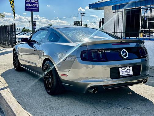 2014 Ford Mustang GT Premium