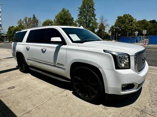 2017 GMC Yukon XL Denali