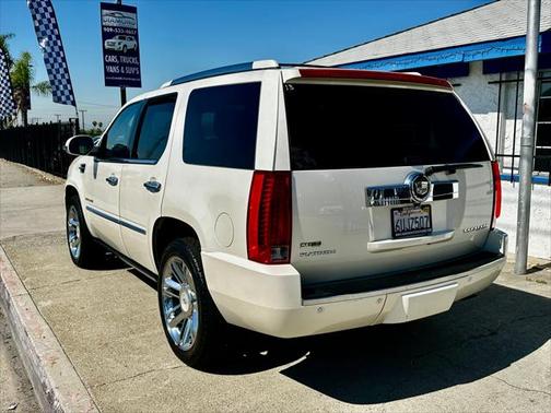2012 Cadillac Escalade Sport