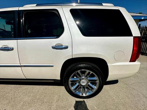 2012 Cadillac Escalade Sport