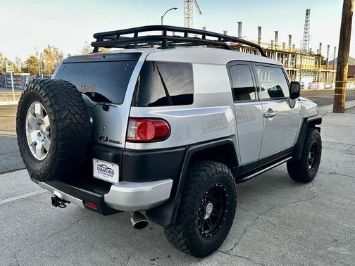 2007 Toyota FJ Cruiser Base