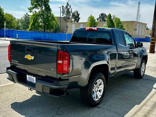 2017 Chevrolet Colorado LT