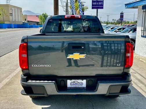 2017 Chevrolet Colorado LT