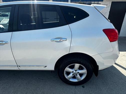 2012 Nissan Rogue S