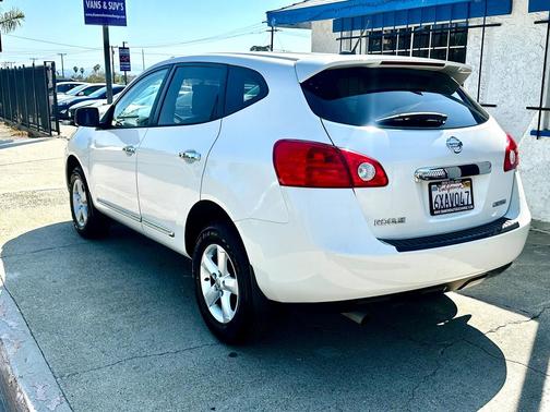 2012 Nissan Rogue S