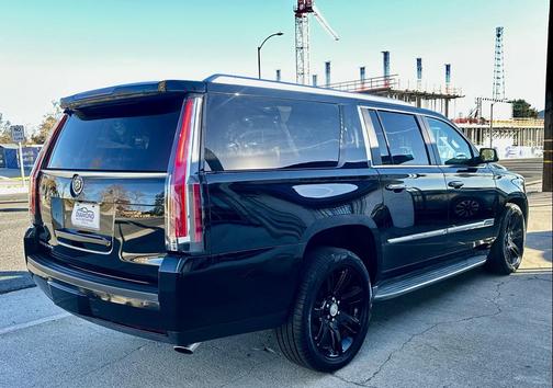 2015 Cadillac Escalade ESV Sport