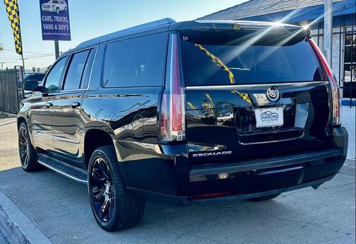 2015 Cadillac Escalade ESV Sport