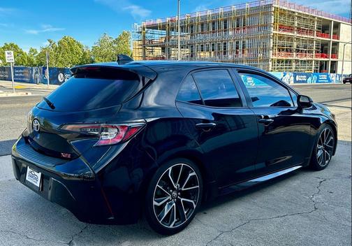 BLACK 2019 Toyota Corolla XSE