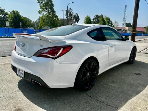 2015 Hyundai Genesis Coupe 3.8 Ultimate