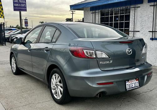 2013 Mazda Mazda3 i Touring