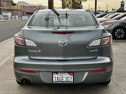 2013 Mazda Mazda3 i Touring