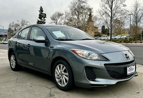 2013 Mazda Mazda3 i Touring