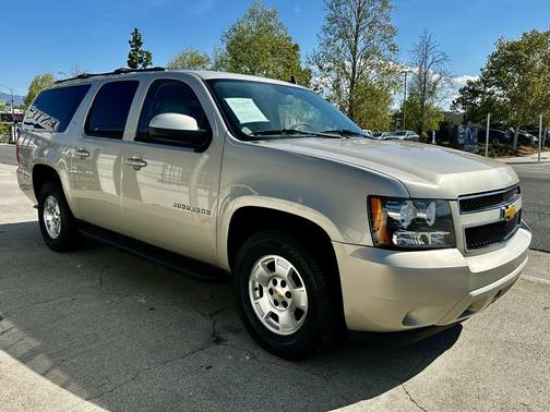 2014 Chevrolet Suburban 1500 LT