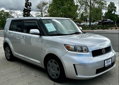 SILVER 2009 Scion xB Base