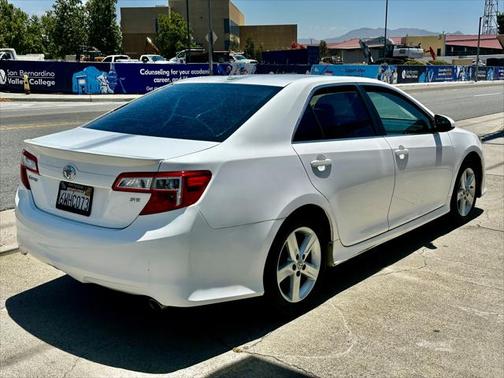 2012 Toyota Camry SE