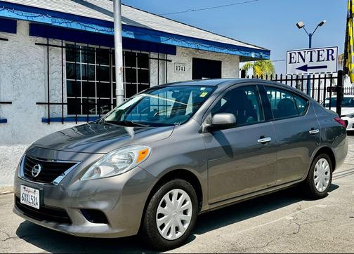 GREY 2012 Nissan Versa 1.6 S
