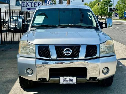 2005 Nissan Titan LE Crew Cab