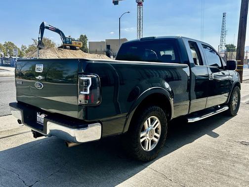 2005 Ford F-150 Lariat