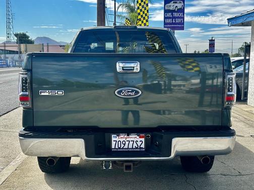 2005 Ford F-150 Lariat