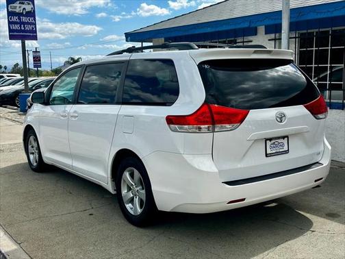 2012 Toyota Sienna LE