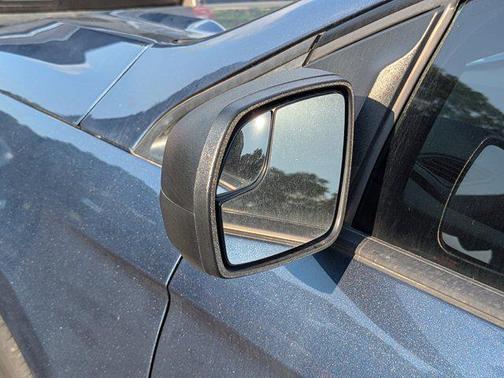 2018 Ford Edge SE