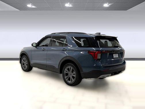 Vapor Blue Metallic 2026 Ford Explorer Active w/200A Pkg