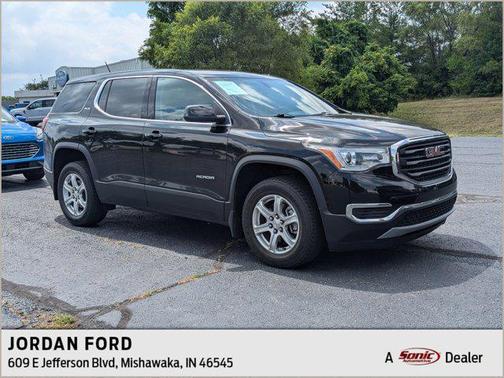 2017 GMC Acadia SLE-1