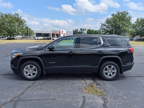 2017 GMC Acadia SLE-1