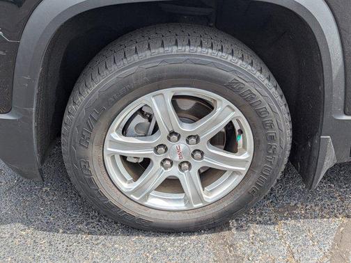2017 GMC Acadia SLE-1
