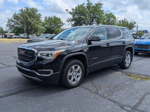 2017 GMC Acadia SLE-1