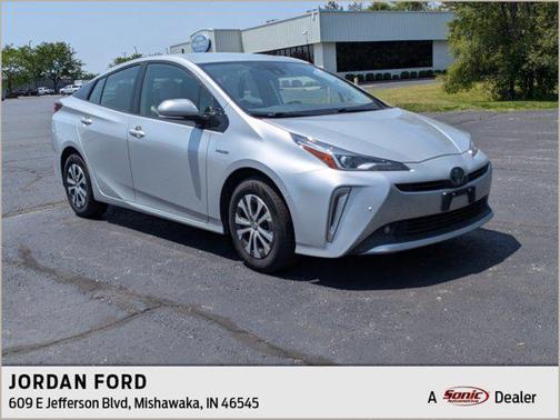 2019 Toyota Prius LE