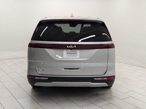 2022 Kia Carnival LXS