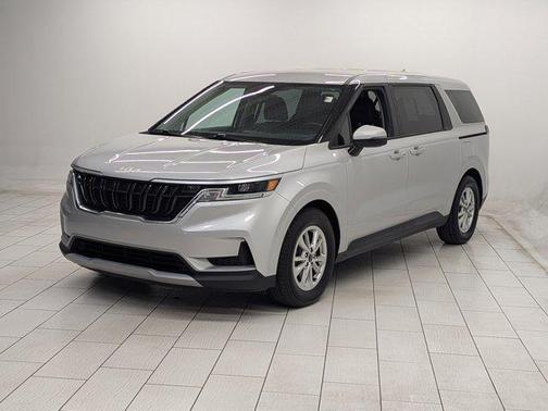 2022 Kia Carnival LXS