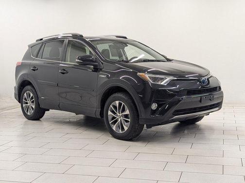2018 Toyota RAV4 Hybrid LE