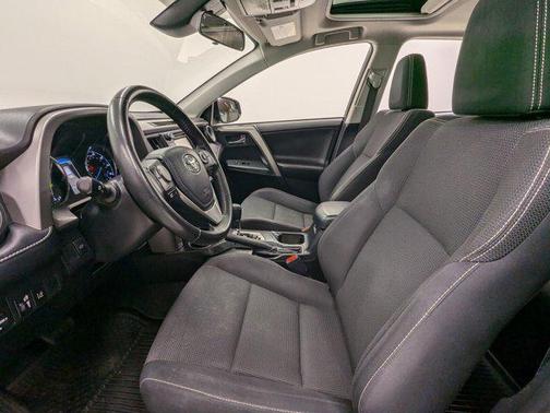 2018 Toyota RAV4 Hybrid LE