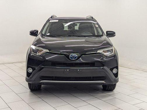 2018 Toyota RAV4 Hybrid LE
