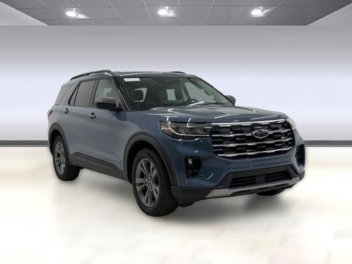 Vapor Blue Metallic 2026 Ford Explorer Active