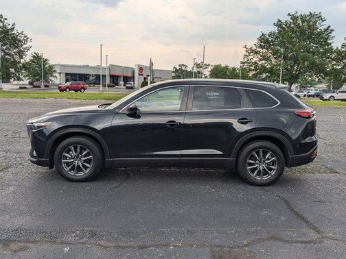 2022 Mazda CX-9 Sport