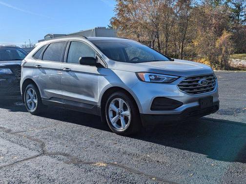 2020 Ford Edge SE