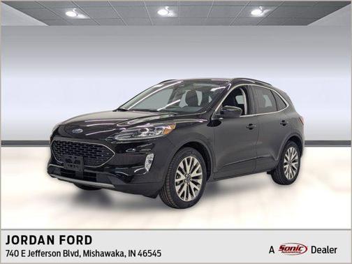 2022 Ford Escape Titanium