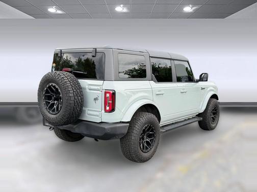 Cactus Gray 2023 Ford Bronco Outer Banks