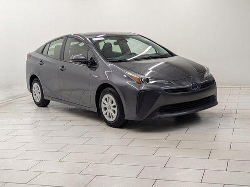 2020 Toyota Prius L