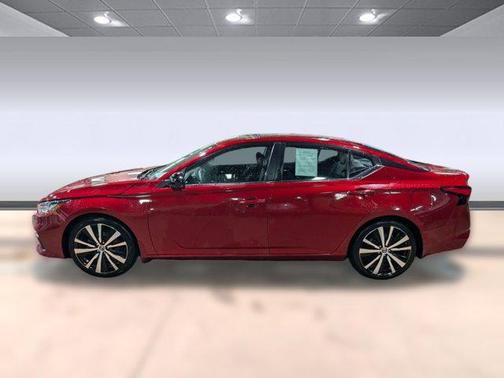 2021 Nissan Altima SR VC-Turbo FWD